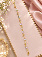 Sparkling tulip bracelet