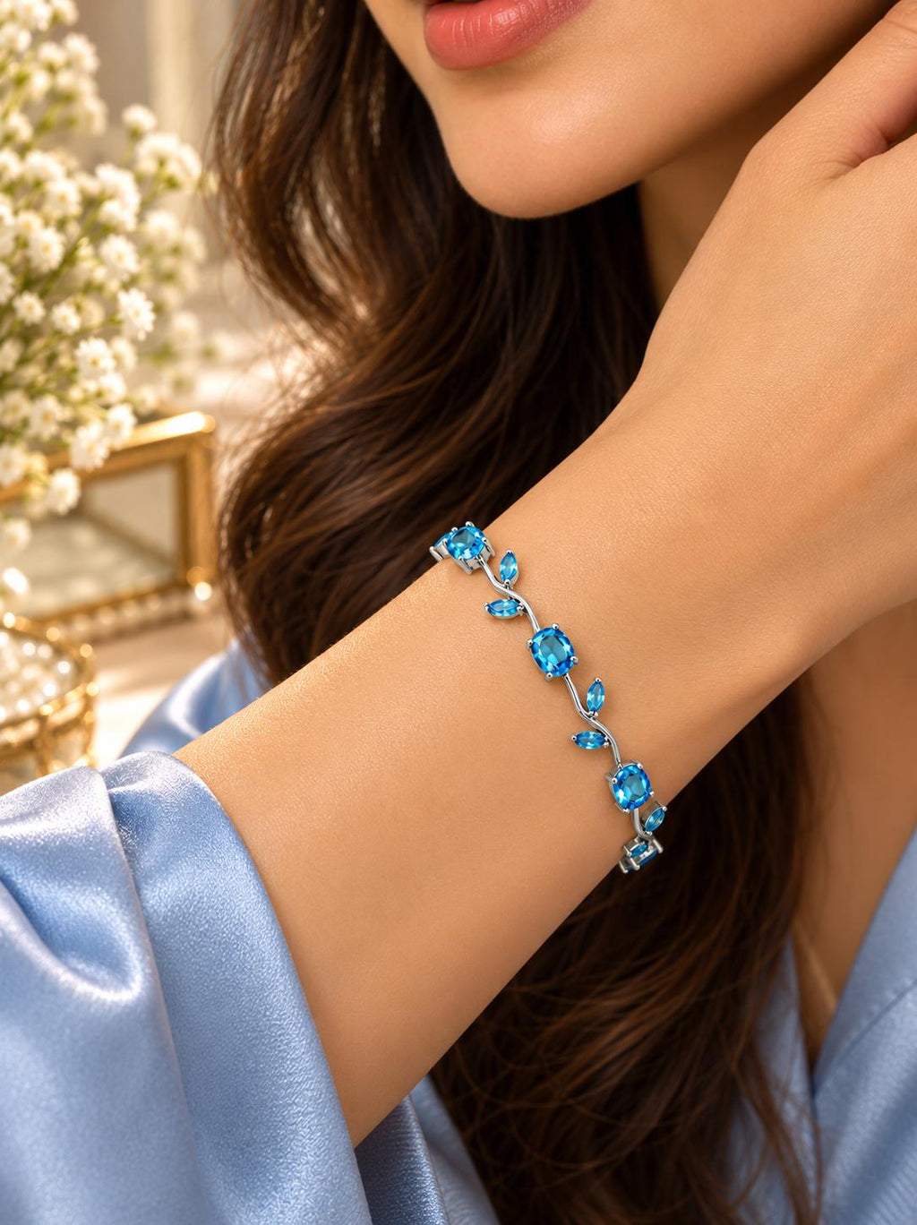 Tulip drop bracelet