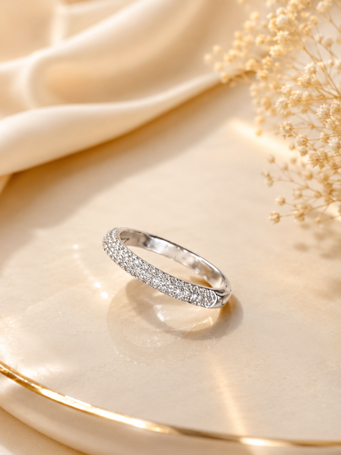 Silver band ring