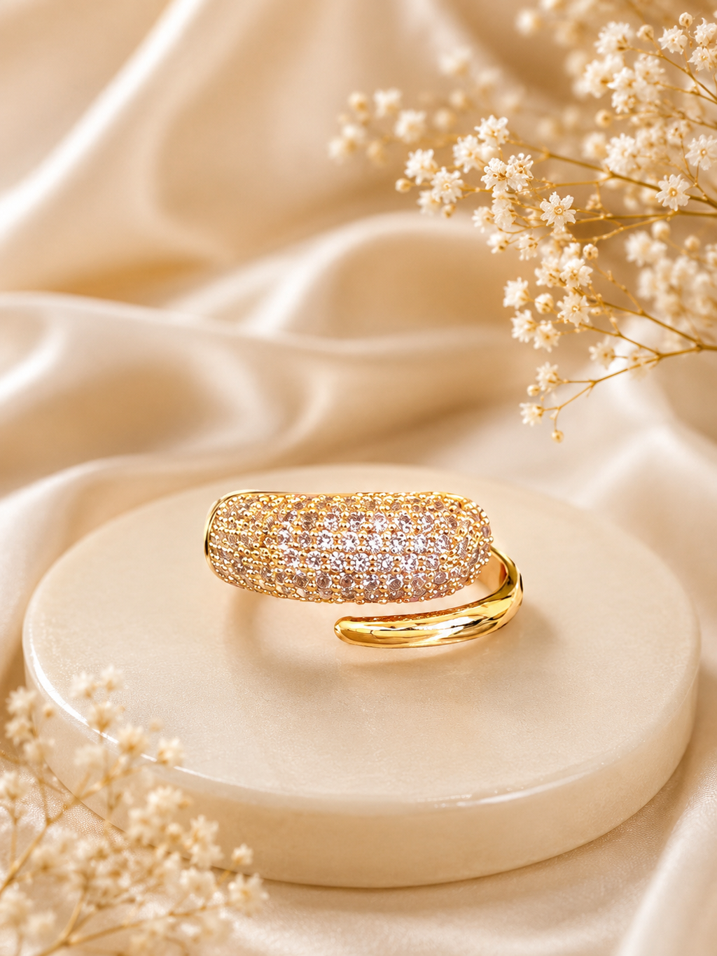American dimond cocktail ring